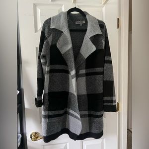Womans Xl  plaid mid length Cardigan